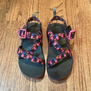 Girls Chacos size 1